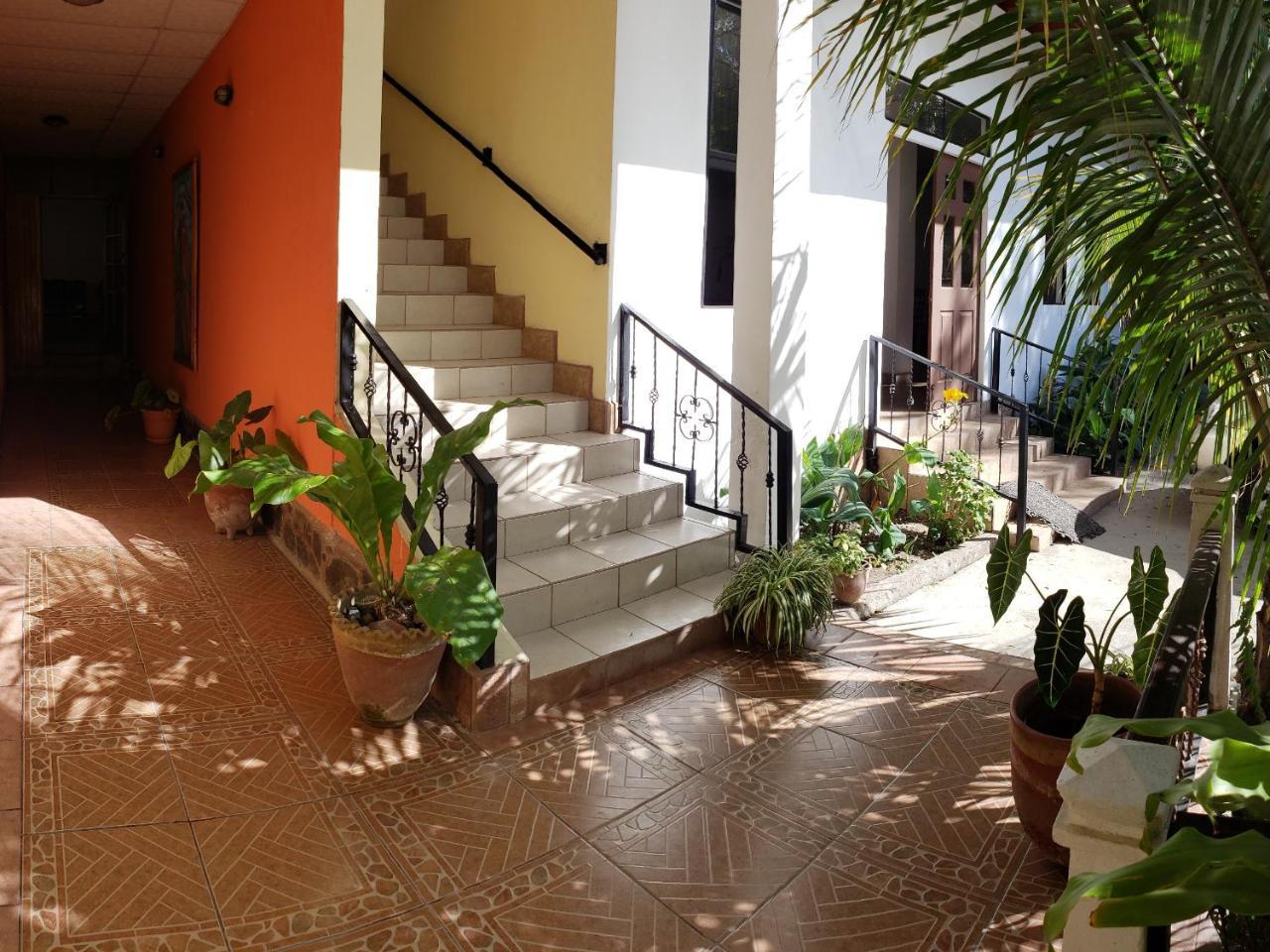 Hostal Casa Vieja Matagalpa Luaran gambar